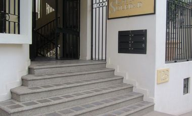 Edificio de Departamentos en Venta, En Colonia Lomas de la Soledad