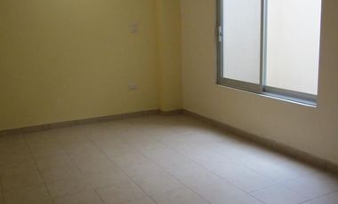 Edificio de Departamentos en Venta, En Colonia Lomas de la Soledad