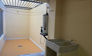 Edificio de Departamentos en Venta, En Colonia Lomas de la Soledad