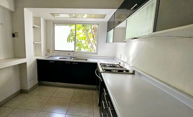 Casa comercial (oficina) EN VENTA en Jardines del Moral, León, Guanajuato