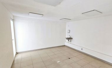 Casa comercial (oficina) EN VENTA en Jardines del Moral, León, Guanajuato
