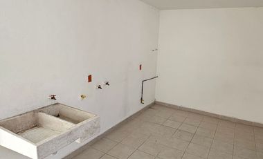 Casa comercial (oficina) EN VENTA en Jardines del Moral, León, Guanajuato