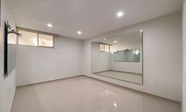 Residencia en Renta en Coto Villa Verona, Zona Dorada Zapopan.