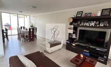 ARRIENDO CASA TUMBACO RUTA VITA, 3 DORMITORIOS