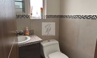 ARRIENDO CASA TUMBACO RUTA VITA, 3 DORMITORIOS