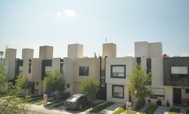 Casa en Renta en Sonterra Querétaro | 3 Recámaras + Estudio | $10,200 MXN