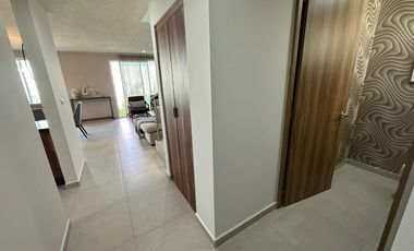 Casa con jardín en La Vista Residencial, Querétaro.