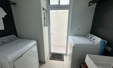 Casa con jardín en La Vista Residencial, Querétaro.