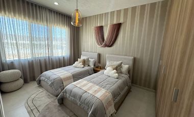 Casa con jardín en La Vista Residencial, Querétaro.