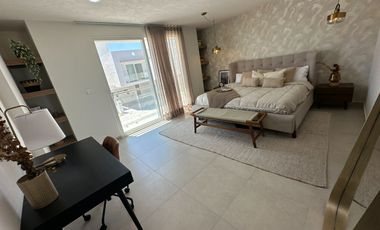 Casa con jardín en La Vista Residencial, Querétaro.