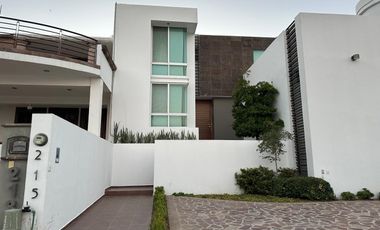 Casa  en renta en Gran Jardin