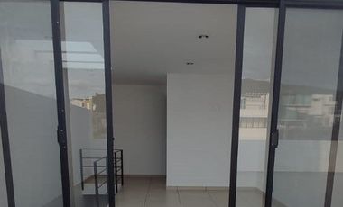 Casa de 3 Pisos en Renta, Querétaro, El Encino Residencial & Golf ¡Tu nuevo hogar!