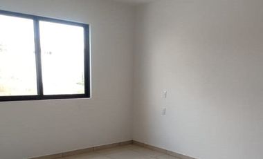 Casa de 3 Pisos en Renta, Querétaro, El Encino Residencial & Golf ¡Tu nuevo hogar!