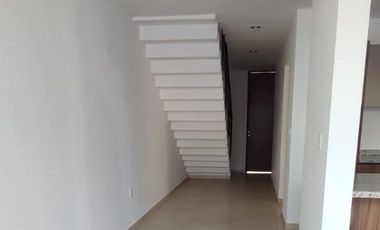 Casa de 3 Pisos en Renta, Querétaro, El Encino Residencial & Golf ¡Tu nuevo hogar!