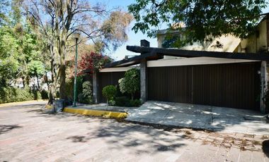 CASA EN REMATE EN FUENTES DEL PEDREGAL CDMX
