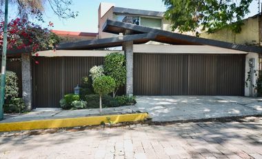 CASA EN REMATE EN FUENTES DEL PEDREGAL CDMX
