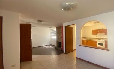 Casa en renta en Av. LERMA, salida rápida a CDMX.