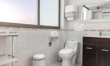 OPORTUNIDAD ÚNICA – CASA COMERCIAL EN MIRAFLORES BAJO