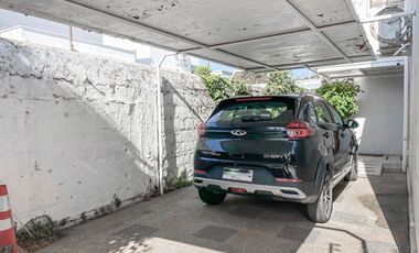 OPORTUNIDAD ÚNICA – CASA COMERCIAL EN MIRAFLORES BAJO