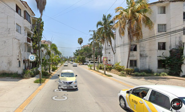 Departamento ubicado el colonia Las Aralias Puerto Vallarta Jalisco. con 2 recamaras y 74m2. A unos Minutos de Playas Las Glorias.