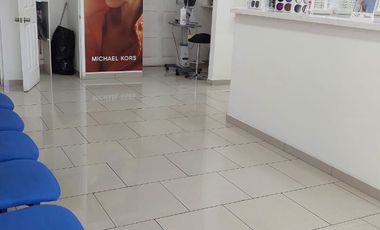 GRAN LOCAL CENTRICO, 262 M2 EN DOS NIVELES, AMPTO TODO COMERCIO