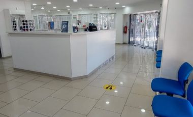 GRAN LOCAL CENTRICO, 262 M2 EN DOS NIVELES, AMPTO TODO COMERCIO