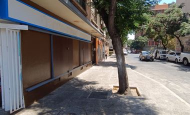 GRAN LOCAL CENTRICO, 262 M2 EN DOS NIVELES, AMPTO TODO COMERCIO