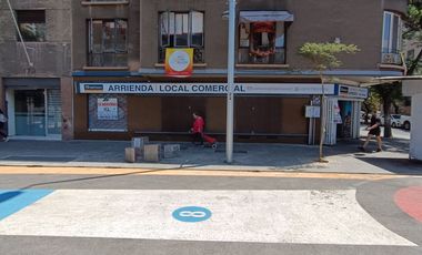 GRAN LOCAL CENTRICO, 262 M2 EN DOS NIVELES, AMPTO TODO COMERCIO