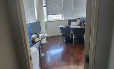 HOLLEY/BUCAREST OFICINA 3 PRIVADOS 2 BAÑOS, VISTA 180° ESTACIONAMIENTO