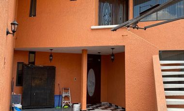 Venta Residencia, Ubicado en Parques Coyoacán, Cdmx