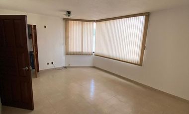 Venta Residencia, Ubicado en Parques Coyoacán, Cdmx