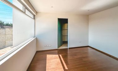 CASA CON ALBERCA EN EL CRISTO, ATLIXCO.