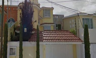 Casa En Venta En Cda. Fresnos 6, Mz 009, Casa Blanca, Metepec, Estado De México