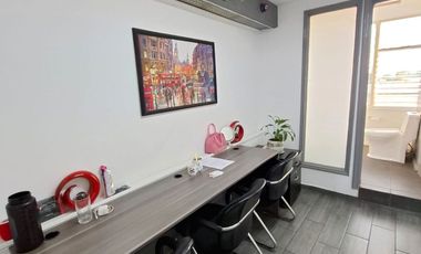 OFICINA EN VENTA DE 126 M2, CUENTA CON SIETE CUBICULOS EN LA COL. PORTALES SUR