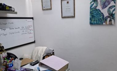 OFICINA EN VENTA DE 126 M2, CUENTA CON SIETE CUBICULOS EN LA COL. PORTALES SUR