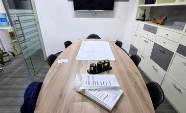 OFICINA EN VENTA DE 126 M2, CUENTA CON SIETE CUBICULOS EN LA COL. PORTALES SUR