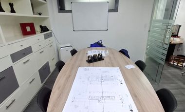 OFICINA EN VENTA DE 126 M2, CUENTA CON SIETE CUBICULOS EN LA COL. PORTALES SUR