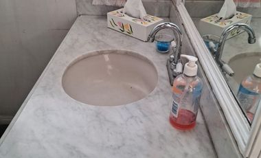 OFICINA EN VENTA DE 126 M2, CUENTA CON SIETE CUBICULOS EN LA COL. PORTALES SUR