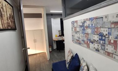 OFICINA EN VENTA DE 126 M2, CUENTA CON SIETE CUBICULOS EN LA COL. PORTALES SUR