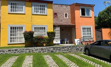 Casa en venta, fraccionamiento con alberca, jardin y vigilancia las 24 horas
