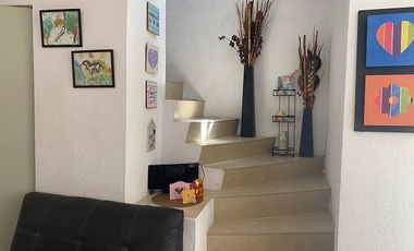 Casa en venta, fraccionamiento con alberca, jardin y vigilancia las 24 horas