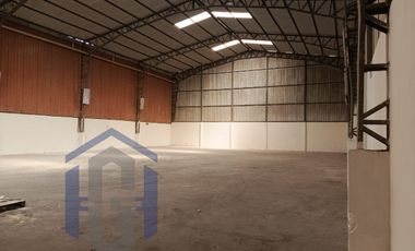 Bodega Industrial en Alquiler – Sector Industrial Vía Durán Tambo