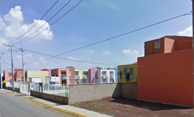 CASA EN REMATE EN HACIENDA DEL JARDIN TULTEPEC