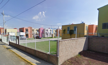 CASA EN REMATE EN HACIENDA DEL JARDIN TULTEPEC