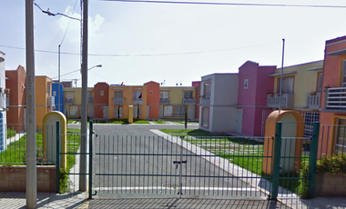 CASA EN REMATE EN HACIENDA DEL JARDIN TULTEPEC