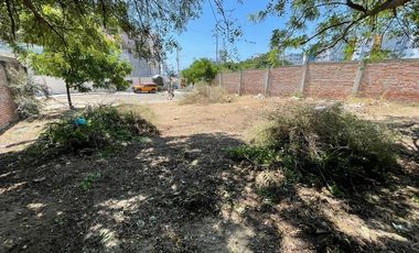 TERRENO DE VENTA EN MANTA - COLINAS DEL MAR