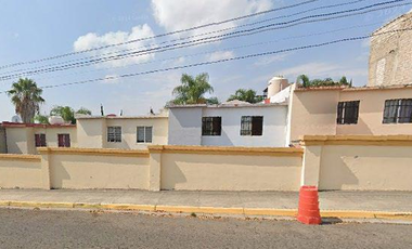 HERMOSA CASA EN VENTA DE RECUPERACION BANCARIA, PASEOS DE SANTIAGO, COYULA, JALISCO