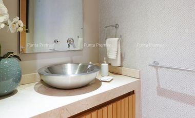 Casa de Lujo en Renta en Lomas Del Valle Amueblada Zona Andares Zapopan