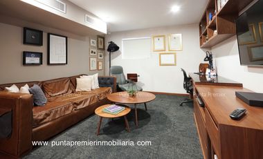 Casa de Lujo en Renta en Lomas Del Valle Amueblada Zona Andares Zapopan