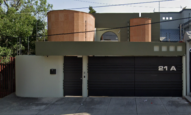 CASA EN REMATE EN CD SATELITE CDMX